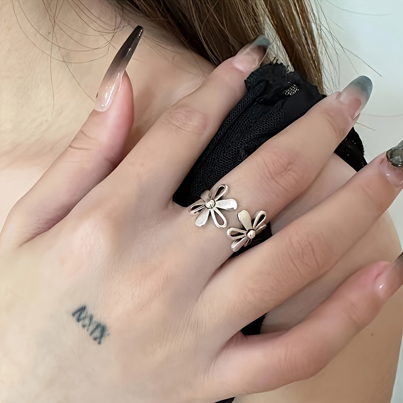 Vintage Flower Cuff Ring Open Adjustable Alloy Ring Daily Wear
